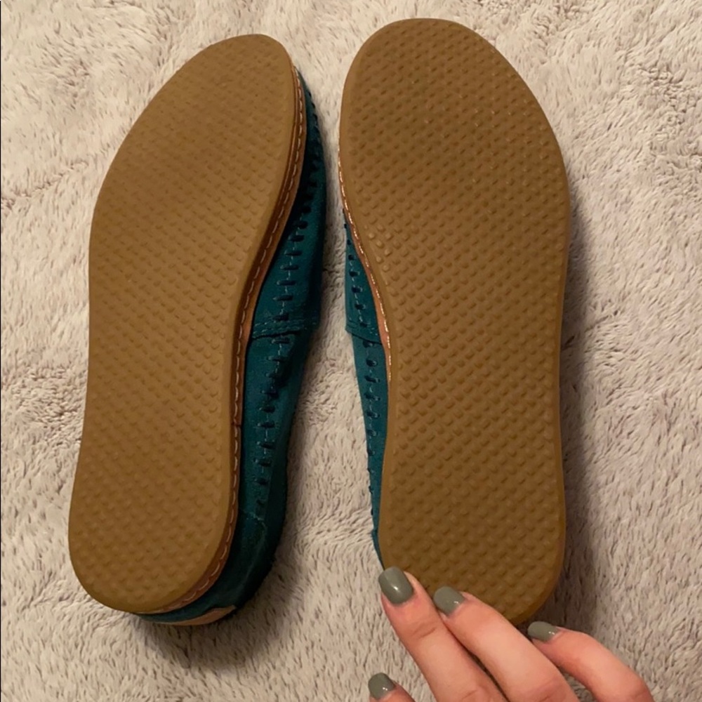 Toms - Picture 5 of 7